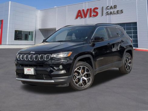 Used 2025 Jeep Compass Limited AWD/4WD image 1