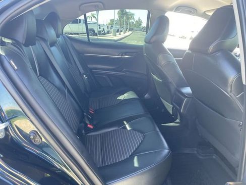 Used 2021 Toyota Camry SE image 24
