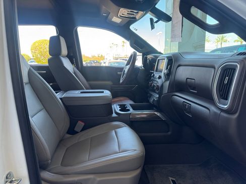 Used 2020 Chevrolet Silverado 1500 RST w/ All-Star Edition RWD image 19