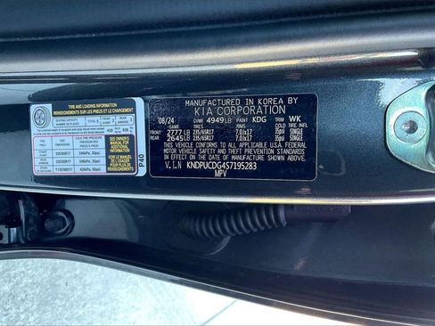 Certified 2025 Kia Sportage LX image 34