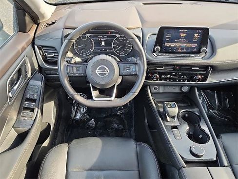 Certified 2021 Nissan Rogue SL image 12