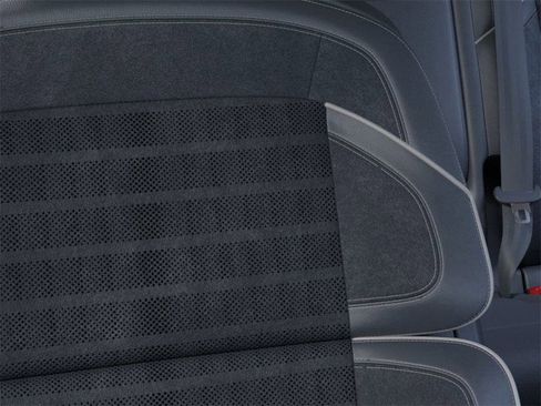 New 2026 Lincoln Nautilus Black Label image 16