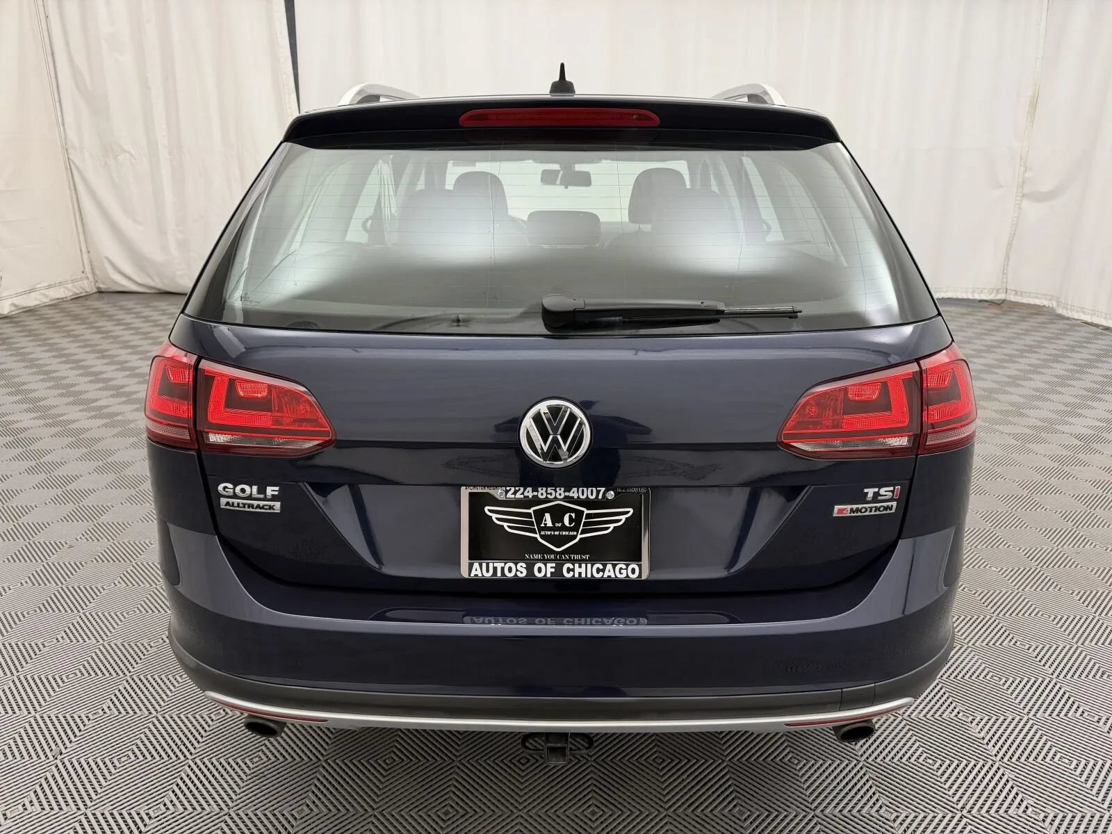 Used 2017 Volkswagen Golf Alltrack SE AWD/4WD image 6