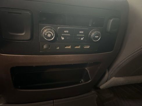 Used 2019 GMC Yukon Denali w/ Denali Ultimate Package image 25