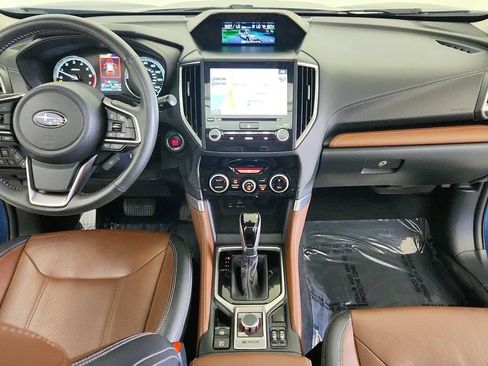 Used 2023 Subaru Forester Touring AWD/4WD image 27