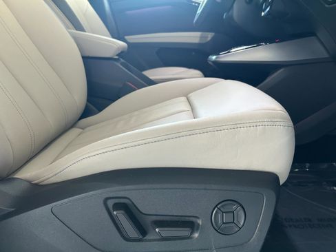 Certified 2023 Audi Q4 e-tron Prestige w/ 20" Wheel Package image 27