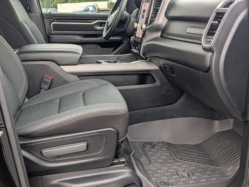 Used 2025 RAM 1500 Big Horn AWD/4WD image 26