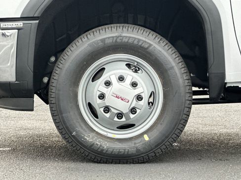 New 2026 GMC Sierra 3500 Pro w/ Convenience Package RWD image 23