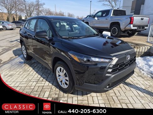 New 2026 Toyota Corolla Cross L image 2