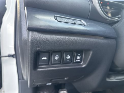 Used 2023 Nissan Maxima Platinum w/ Sport Mat Group image 11