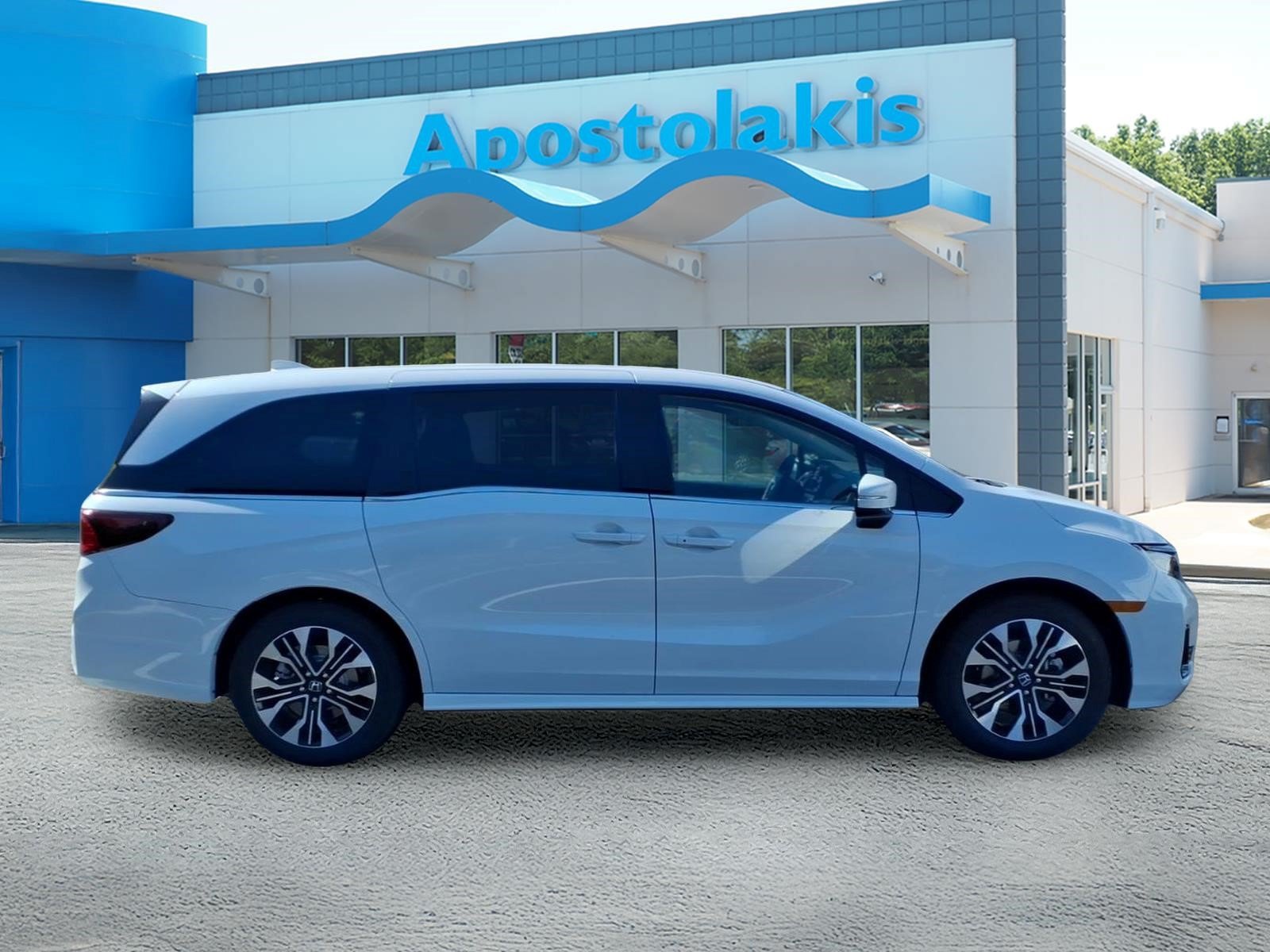 New 2027 Honda Odyssey Elite image 2