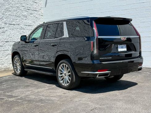 Certified 2021 Cadillac Escalade Premium Luxury AWD/4WD image 7