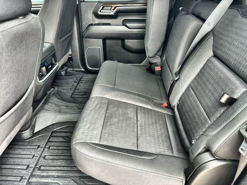 Used 2022 GMC Sierra 1500 Elevation AWD/4WD image 16