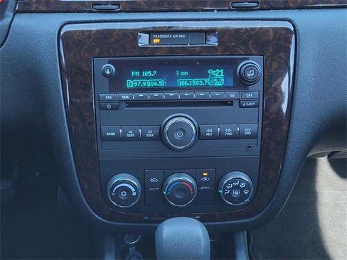 Used 2014 Chevrolet Impala Limited LS image 20