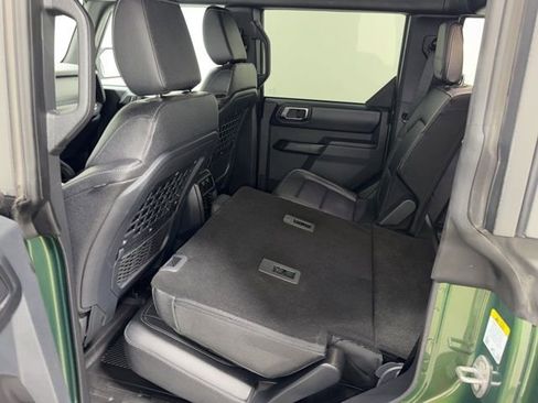 Used 2025 Ford Bronco Badlands AWD/4WD image 36