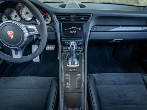 Used 2015 Porsche 911 GT3 RWD image 34