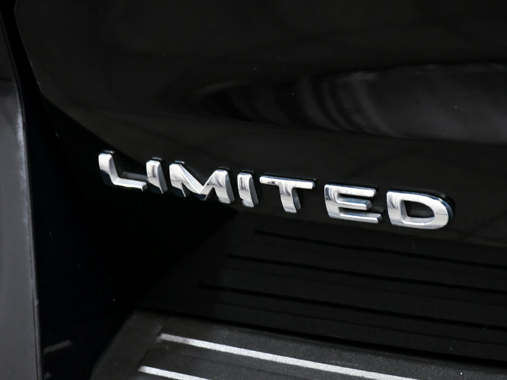 Used 2023 Ford Expedition Limited AWD/4WD image 91