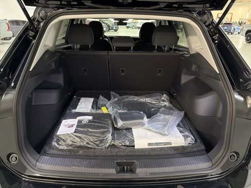 New 2026 Volkswagen Tiguan S AWD/4WD image 12