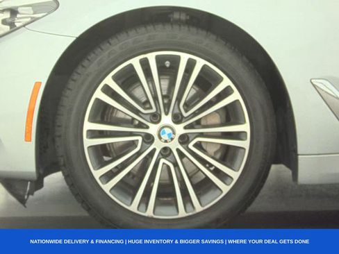 Used 2018 BMW 530i w/ Premium Package image 15