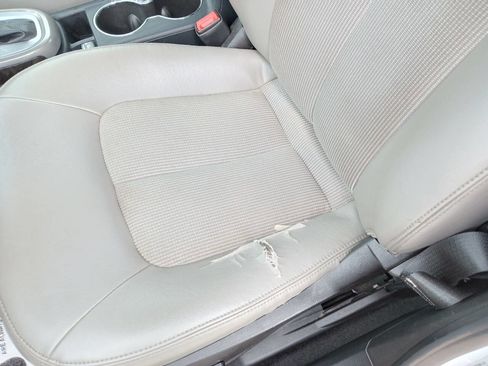 Used 2014 Buick Verano Convenience FWD image 7