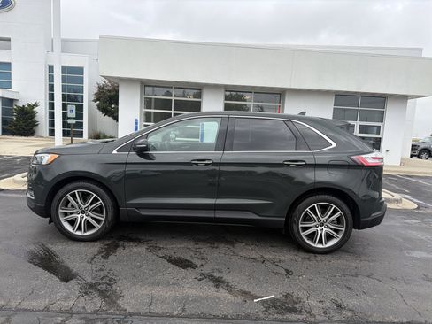 Used 2023 Ford Edge Titanium w/ Class II Trailer Tow Package AWD/4WD image 19