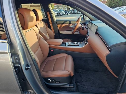 New 2026 Genesis GV70 2.5T Advanced image 29