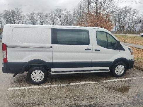 Used 2024 Ford Transit 250 Low Roof w/ Exterior Upgrade Package image 22