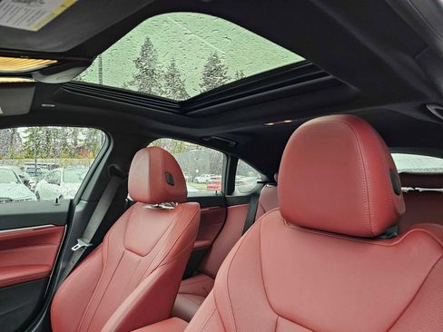 Used 2024 BMW i4 eDrive35 w/ Premium Package image 24