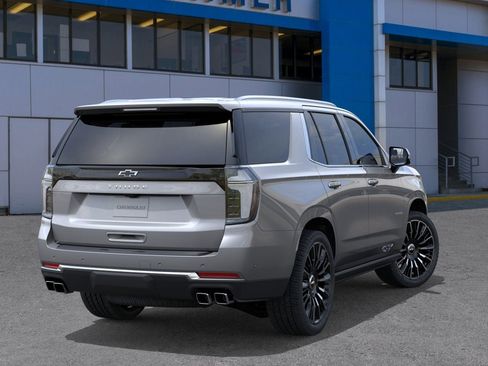 New 2026 Chevrolet Tahoe High Country AWD/4WD image 18