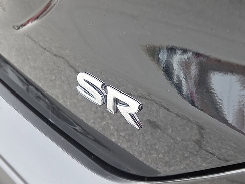 Used 2024 Nissan Kicks SR w/ SR Premium Package image 8