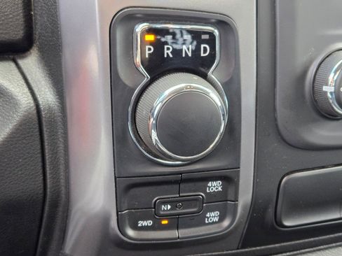 Used 2024 RAM 1500 Classic SLT AWD/4WD image 26