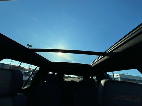 New 2026 Chevrolet Suburban High Country w/ Sun And Tow Package image 36