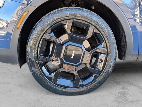 Certified 2024 Kia Sorento SX Prestige w/ Olive Brown Leather Package image 34