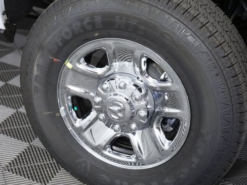 Used 2025 RAM 2500 Tradesman image 8