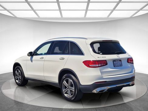 Used 2019 Mercedes-Benz GLC 300 4MATIC image 6