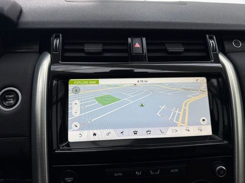 Used 2019 Land Rover Discovery HSE AWD/4WD image 25