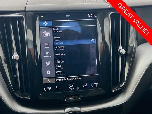 Used 2018 Volvo XC60 T5 Momentum w/ Convenience Package image 15