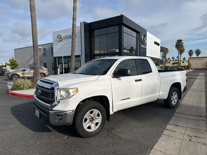 Used 2015 Toyota Tundra SR5 w/ Tow Package