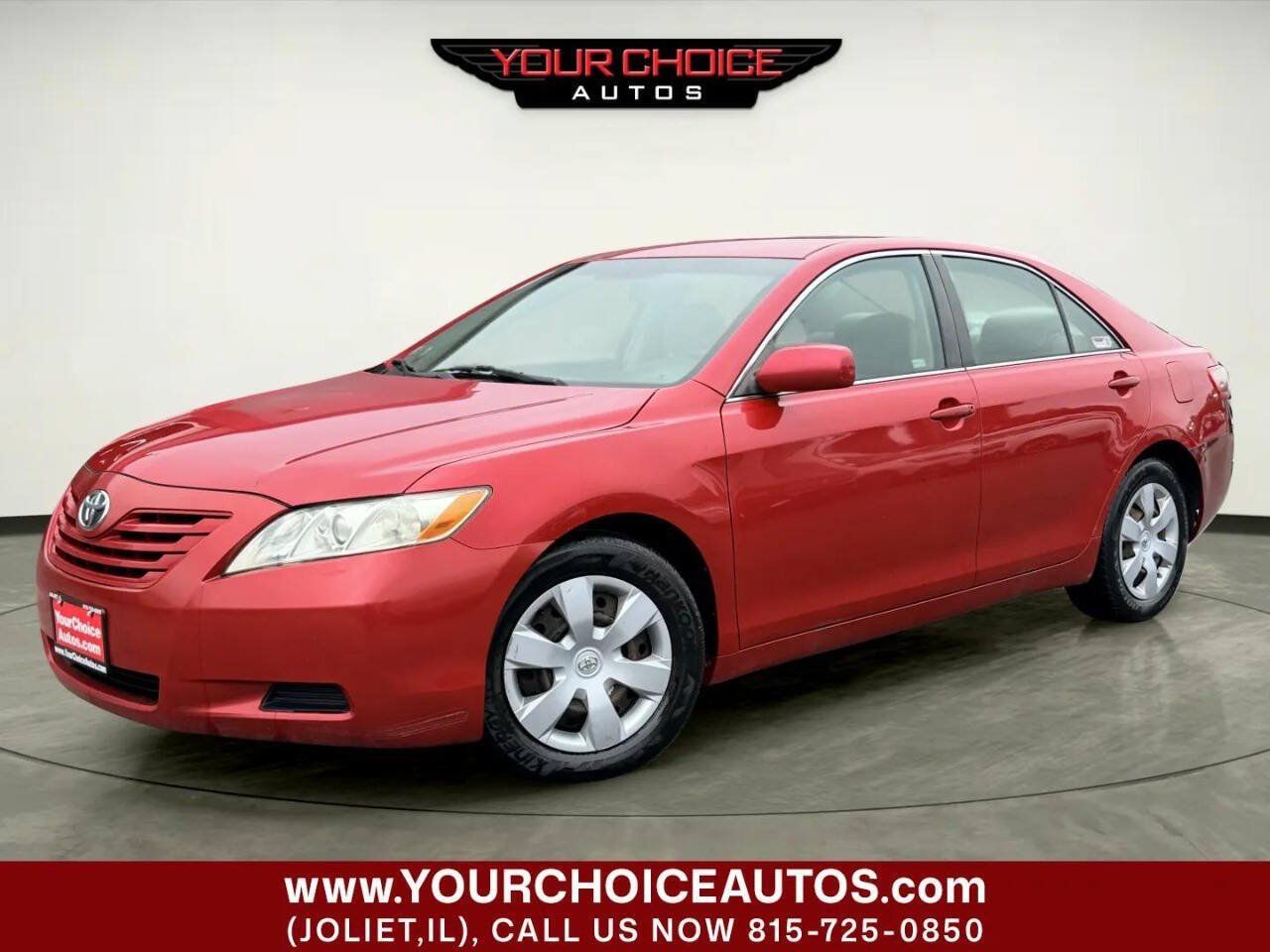Used 2009 Toyota Camry LE FWD image 1