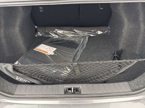 New 2025 Nissan Versa SR w/ Trunk Package image 25