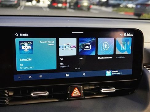 Certified 2025 Hyundai Ioniq 5 SEL image 30