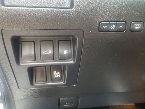 Used 2013 Lexus RX 350 AWD w/ Navigation Pkg image 20