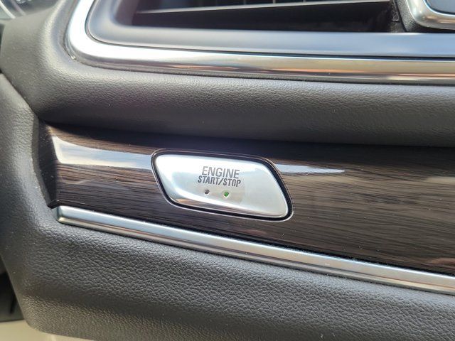 Used 2022 Buick Enclave Essence w/ Experience Buick Package FWD image 16