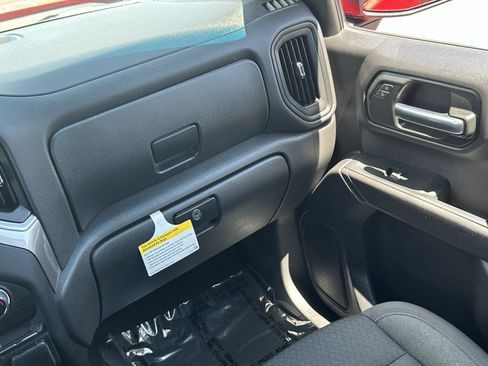 Used 2024 Chevrolet Silverado 1500 Custom w/ Turbomax Blackout Package RWD image 18