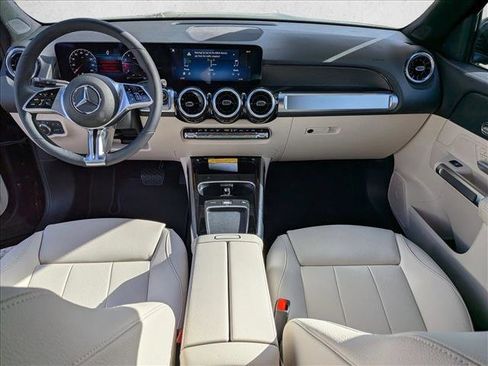 New 2026 Mercedes-Benz GLB 250 image 13