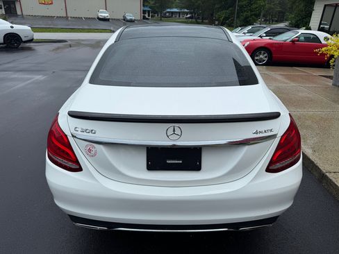 Used 2015 Mercedes-Benz C 300 4MATIC Sedan image 5