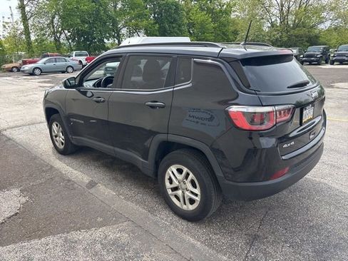 Used 2018 Jeep Compass Sport AWD/4WD image 7