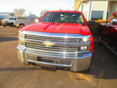 Used 2017 Chevrolet Silverado 2500 W/T AWD/4WD image 23