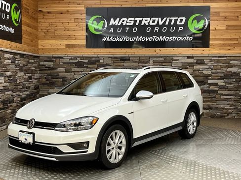 Used 2019 Volkswagen Golf Alltrack SE AWD/4WD image 12