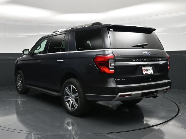 Used 2024 Ford Expedition Limited AWD/4WD image 11
